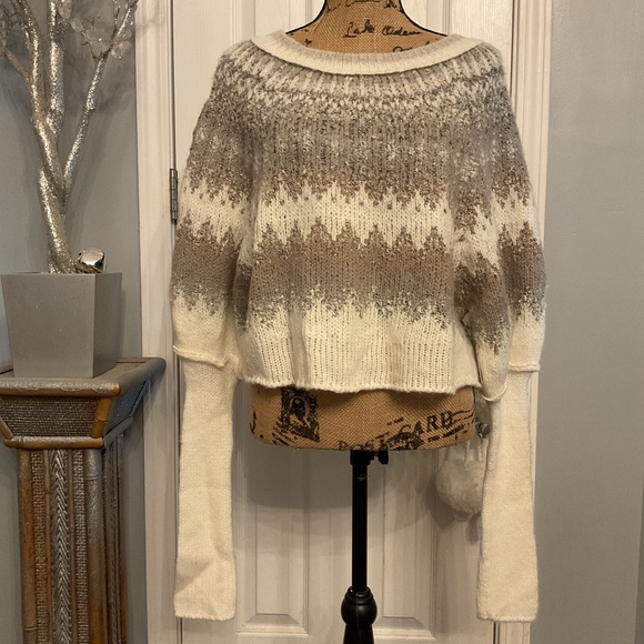 Free People Home for the Holidays Sweater - Picture 5 of 9